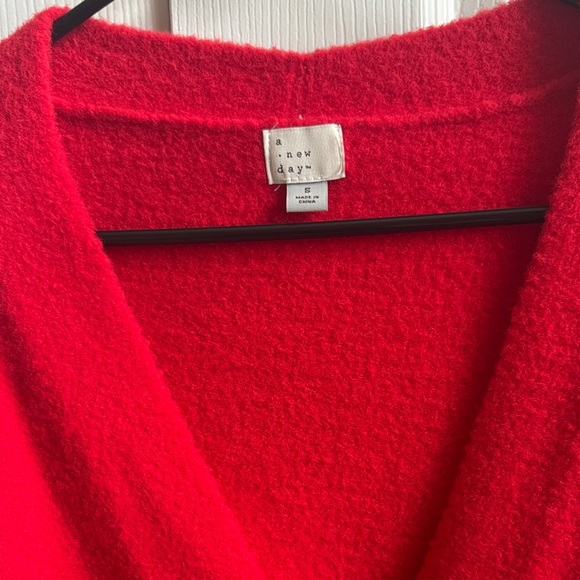 Target Bright Red V‑Neck Button Cardigan - Picture 2 of 3